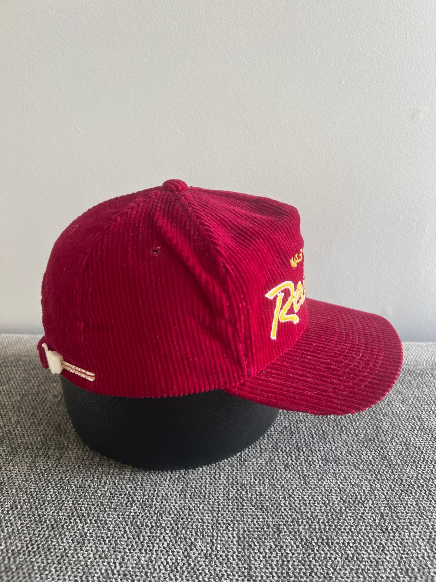 Vintage Washington Redskins Sports Specialties double line corduroy hat