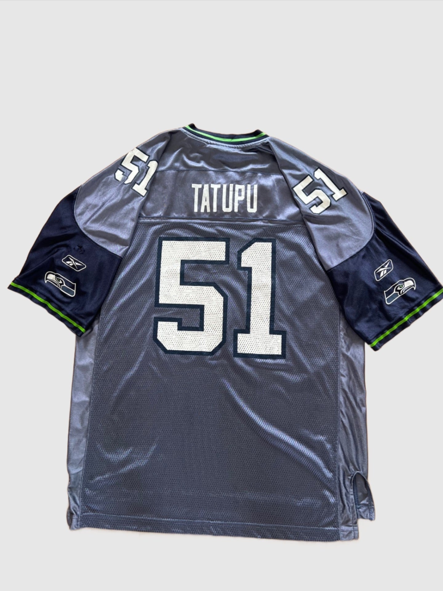 Vintage Seattle Seahawks Lofa Tatupu NFL Jersey (2XL)