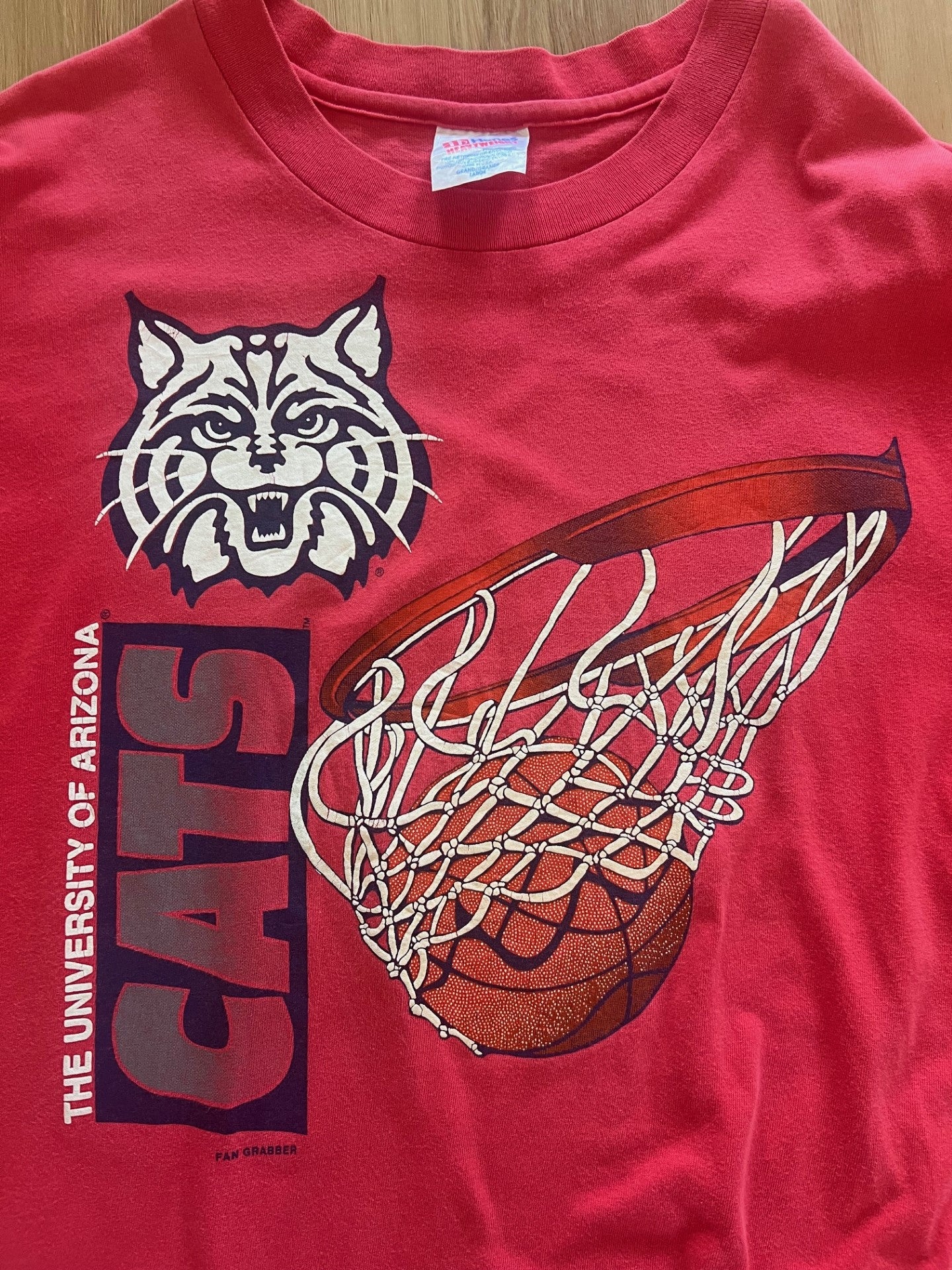 Vintage Arizona Wildcats college tee (L)