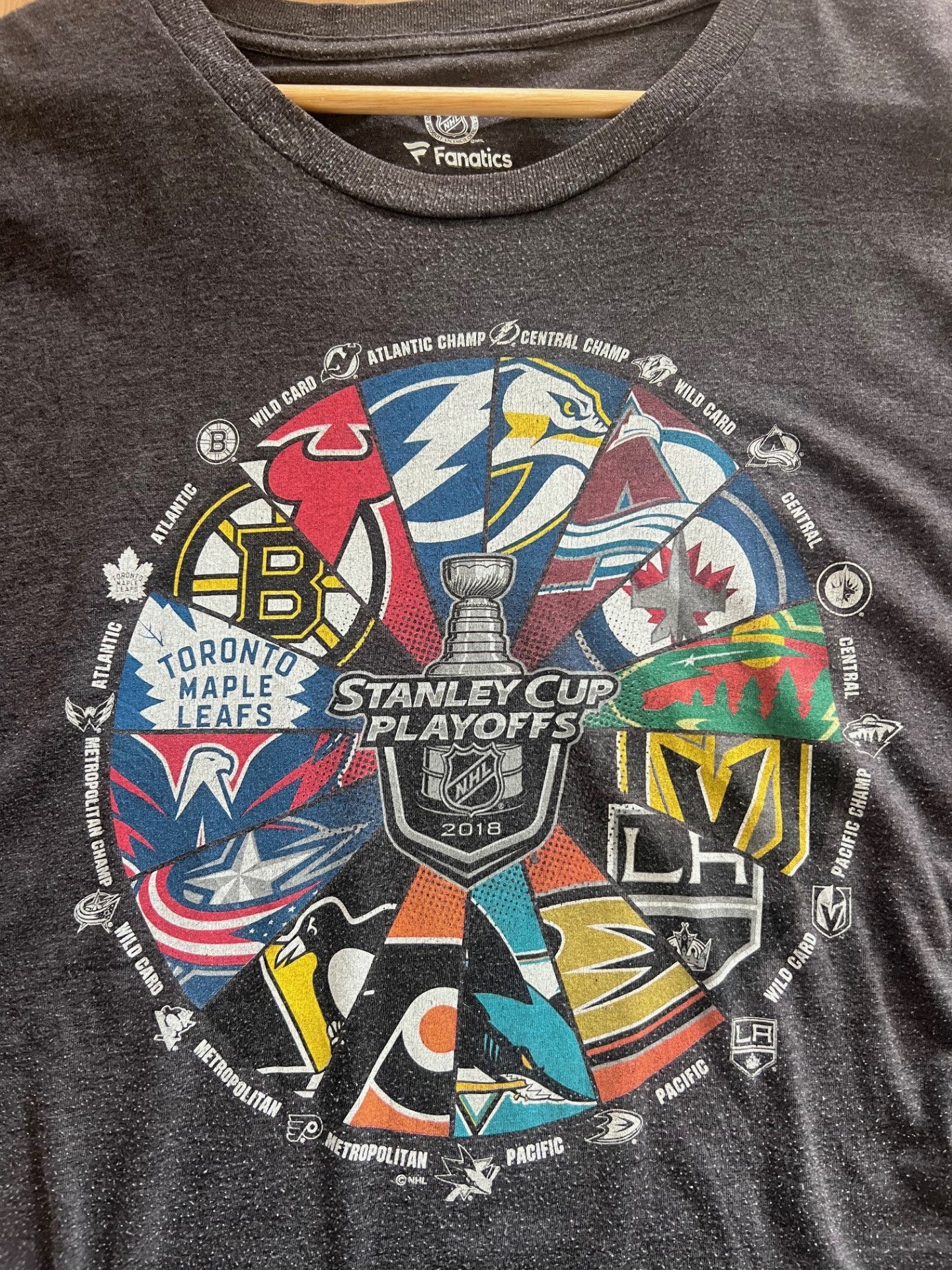 2018 NHL Stanley Cup Playoffs tee (L)