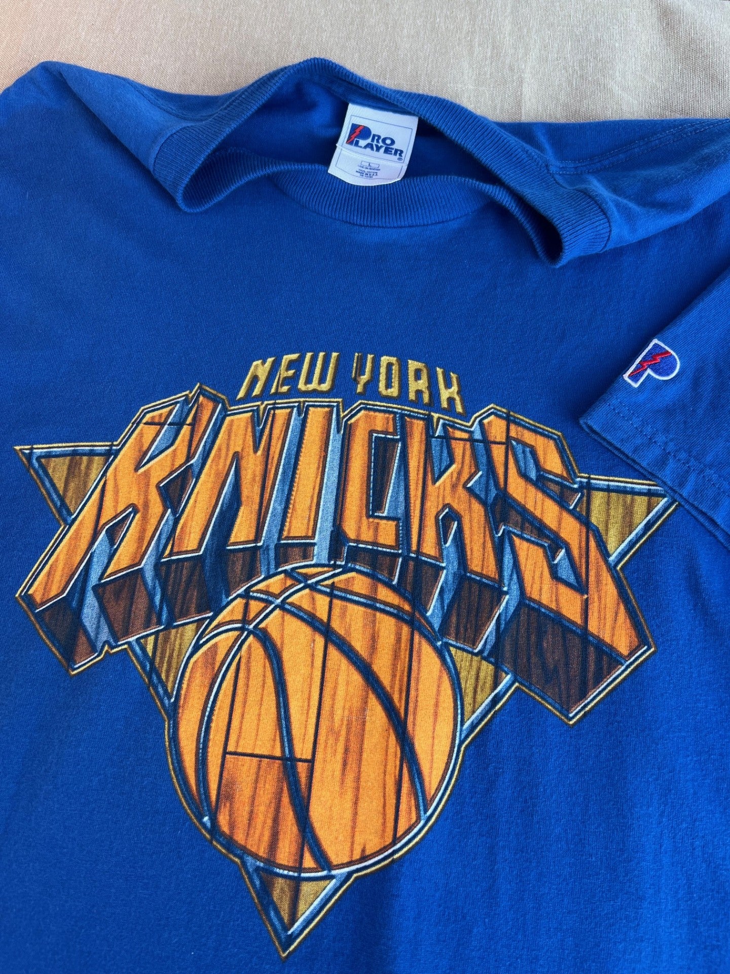 Vintage New York Knicks NBA tee (L)