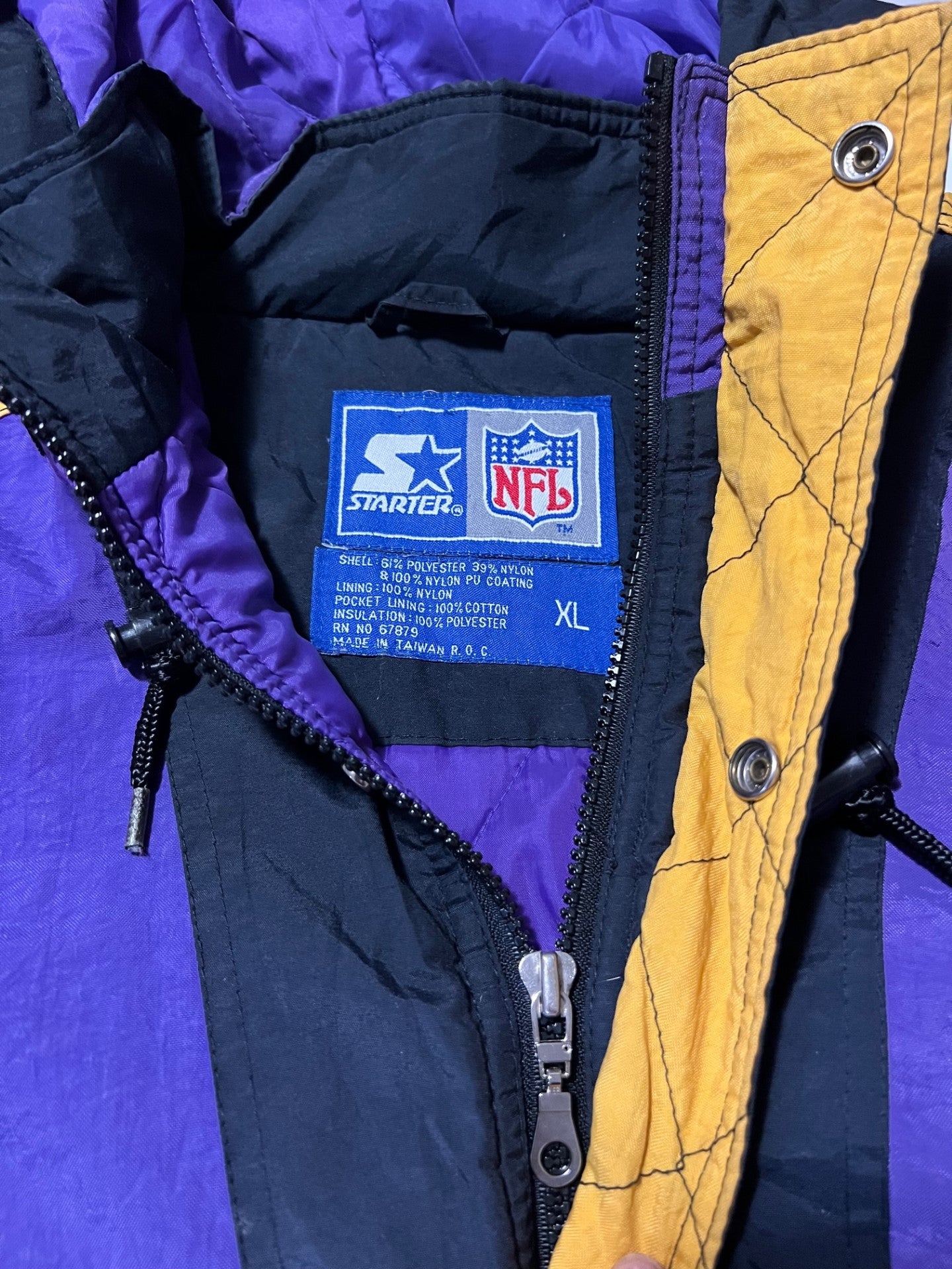 Vintage Minnesota Vikings Starter pro sport jacket (L)